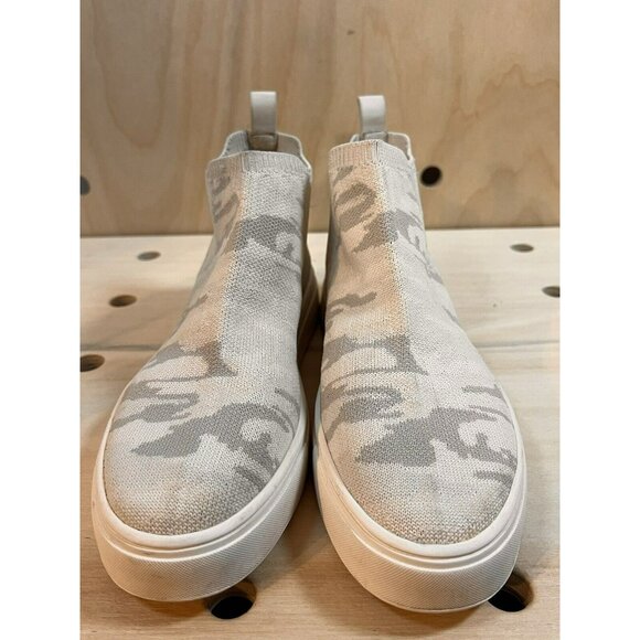 Women's Sanctuary Dare Sneaker Style# 551317M Size 6.5 Color Taupe Camo Shoes - Picture 4 of 10